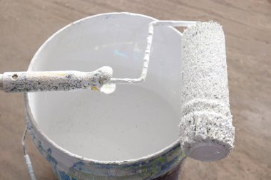 Tavan boyası için plastik davul boyalı boya fırçası