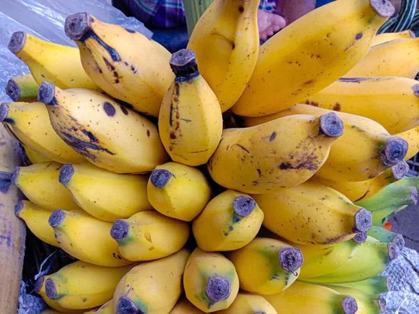 Smaczne Zdrowe Dojrzały Banan Bounce Sprzedaż — Zdjęcie stockowe