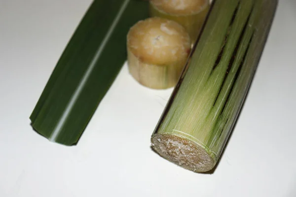 Yellow Colored Tasty Healthy Sugarcane Cut Pieces — Stockfoto