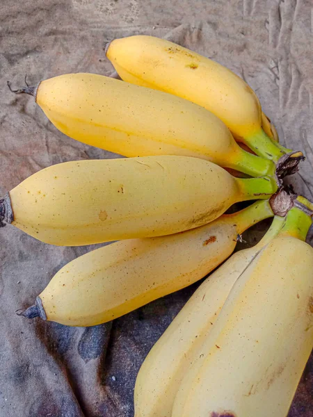 Tasty Healthy Ripe Banana Bunch Shop Sell — Zdjęcie stockowe