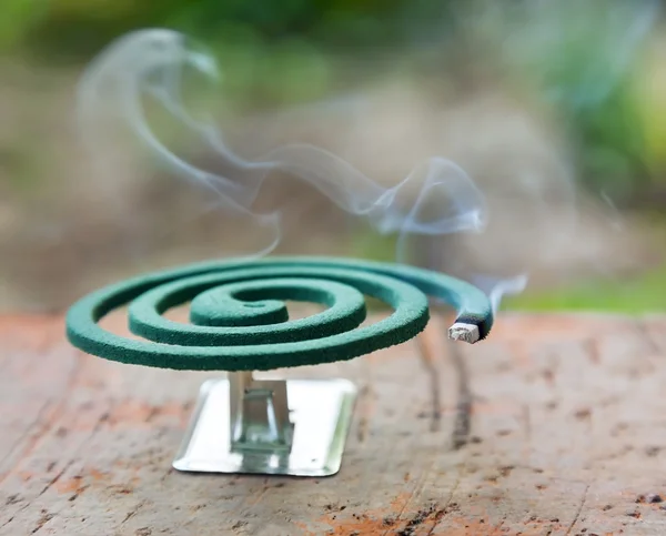 mosquito coil Definition of mosquito coil - a spiral made from a dried paste of pyrethrum powder, which when lit burns slowly to produce a mosquito-repellent smoke. mosquito coil Definition of mosquito coil - a spiral made from a dried paste of pyrethrum powder, which when lit burns slowly to produce a mosquito-repellent smoke.