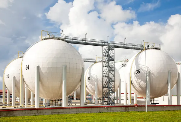 Oil storage — Stock Photo, Image