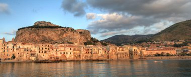 Cefalu panorama