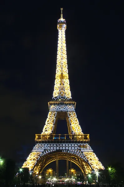 埃菲尔铁塔与美丽光模式 — 图库照片