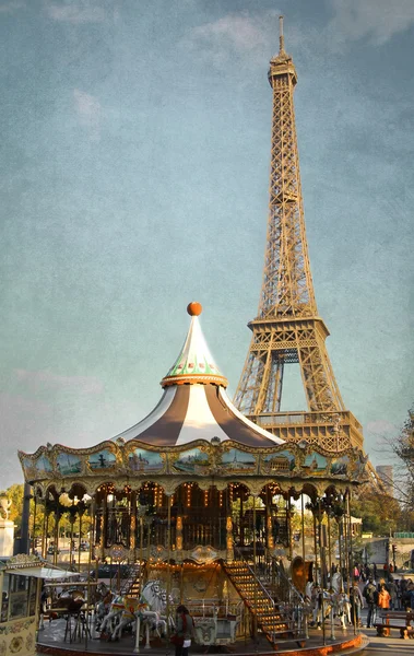 Carousel with Eiffel tower vintage postcard — Stock Photo, Image
