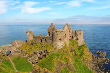 dunluce Kalesi