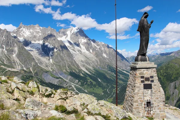 Szűz Mária szobor a Mont Chetif — Stock Fotó