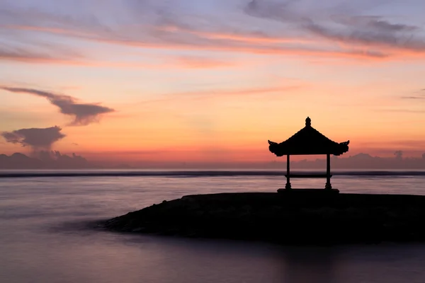 Svítání v sanur, bali — Stock fotografie