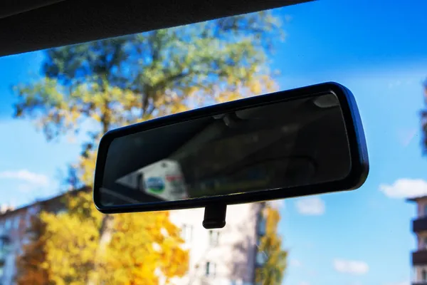 Backspegel Bilen Hösten Närbild — Stockfoto