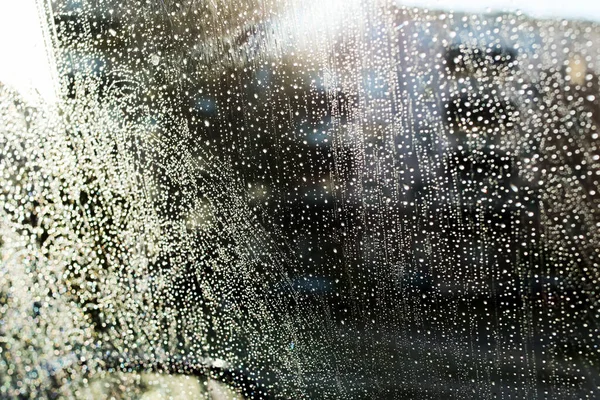 Gotas Lluvia Sobre Vidrio Luz Del Sol —  Fotos de Stock