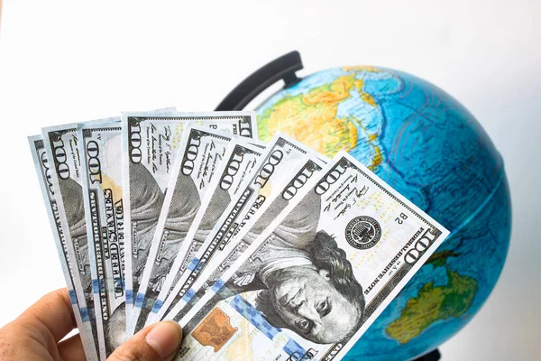 Haritası olan bir küreye yığınla dolar.