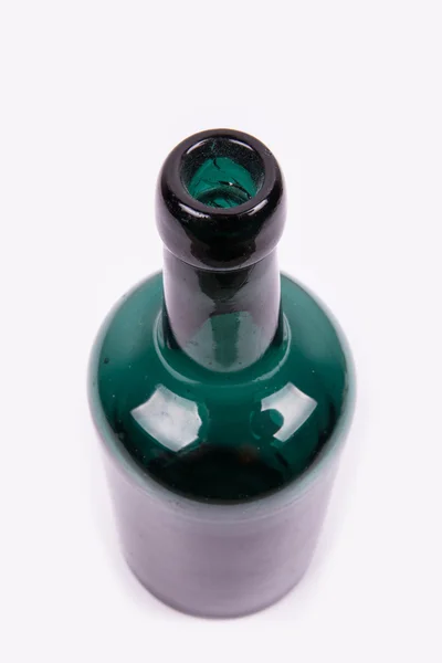 olarak yukarıda görülen yeşil şişe