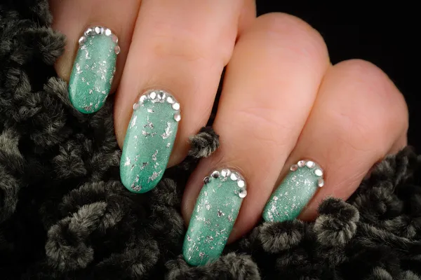 glitter ve rhinestones yeşil çivi