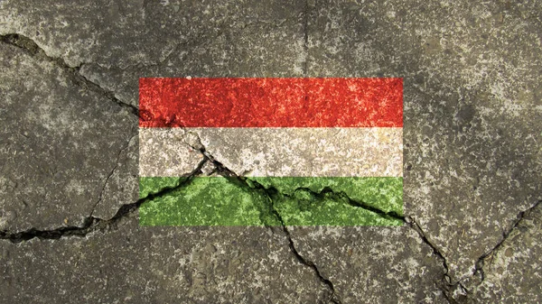 Hungary Flag Hungary Flag Cracked Cement Wall — Φωτογραφία Αρχείου
