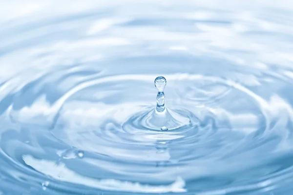 Water drop closeup — Stock Photo, Image