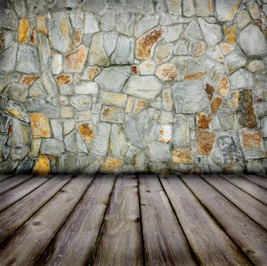 taş duvar ve ahşap zemin
