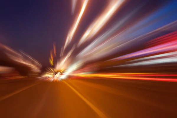 Υψηλής ταχύτητας κυκλοφορία τη νύχτα — Φωτογραφία Αρχείου