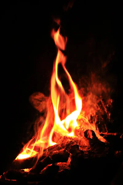 燃烧的火焰 — 图库照片