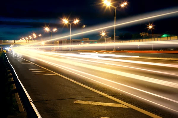 Nacht snelweg — Stockfoto