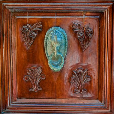 Kapı kolu baş griffin