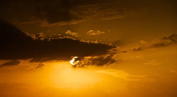 In the power of the clouds. — Stock Photo, Image