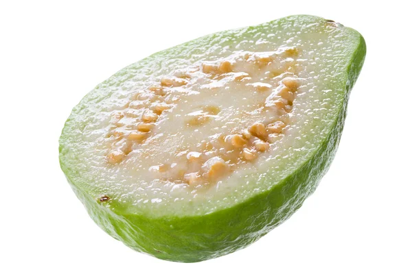 Guave geïsoleerd op een witte achtergrond. met uitknippad — Stockfoto