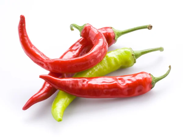 Hot chili peppers izolované na bílém — ストック写真