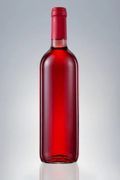 Red wine bottle isolated — Stock Photo, Image