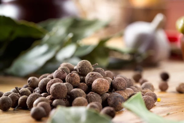 Geurige zwarte peper — Stockfoto