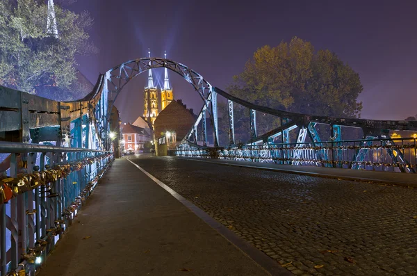 Catedral de San Juan por la noche, Wrocjalá, Polonia, Ostrow Tumski — Foto de Stock