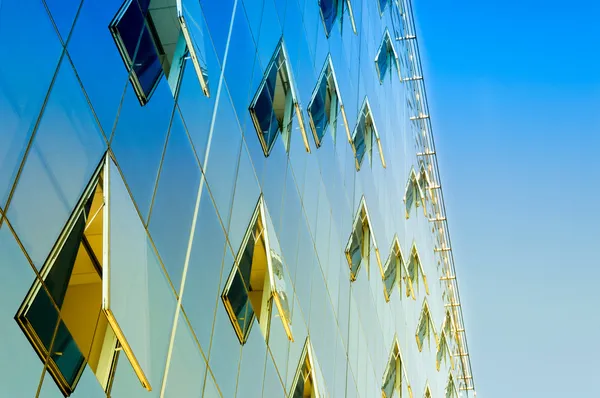 Financiering van gebouw windows — Stockfoto