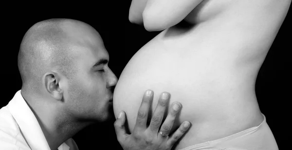 Kissing belly — Stock Photo, Image