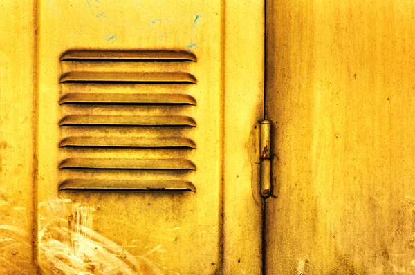 Metal amarelo — Fotografia de Stock