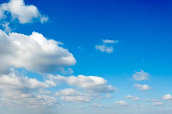 Boşluk bulutlar — Stok fotoğraf