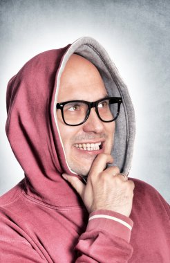 kötü bir gülümseme