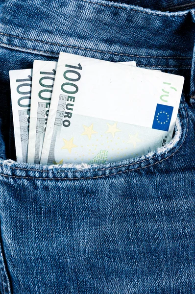 Geld in der Tasche — Stockfoto