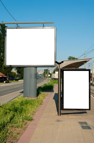 Dwie tablice reklamowe — Zdjęcie stockowe