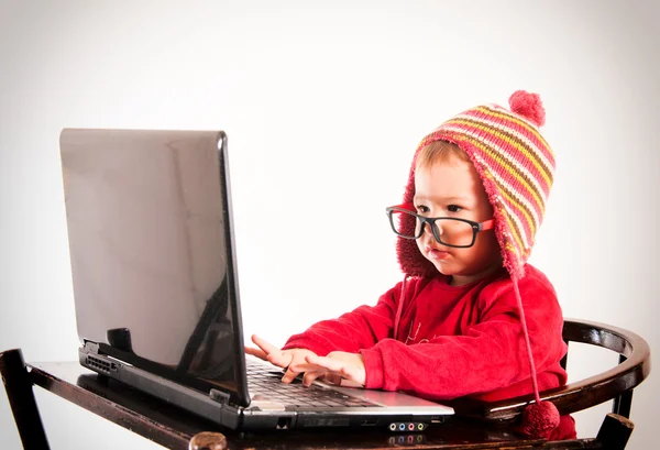 Malé dítě hackera — Stock fotografie