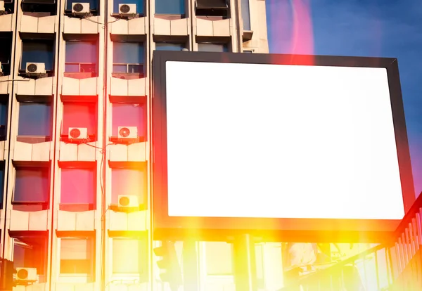 Billboard en blanco —  Fotos de Stock