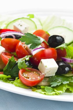 Yunan salatası
