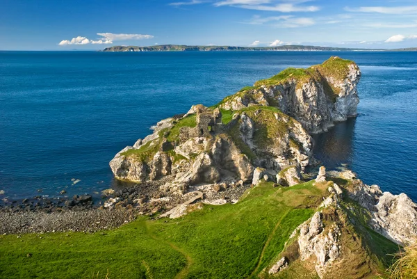 Penhasco na Irlanda do Norte — Fotografia de Stock