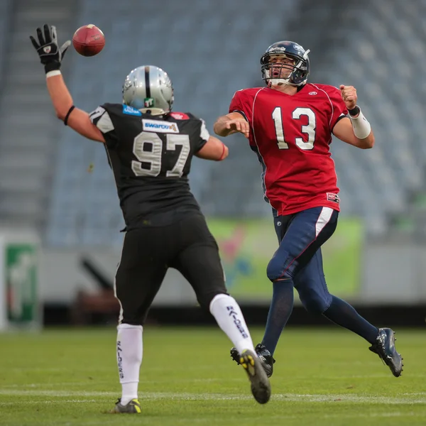 Raiders vs . Broncos — Stock Photo, Image