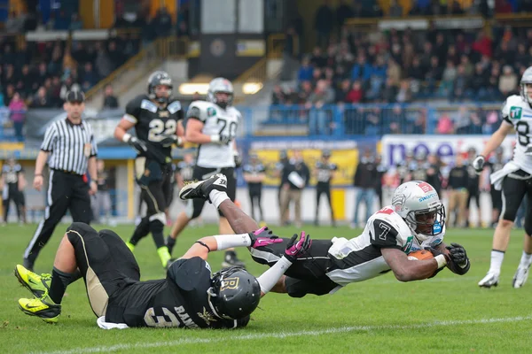 Rangers vs raiders. RB jaycen taylor lanzas —  Fotos de Stock