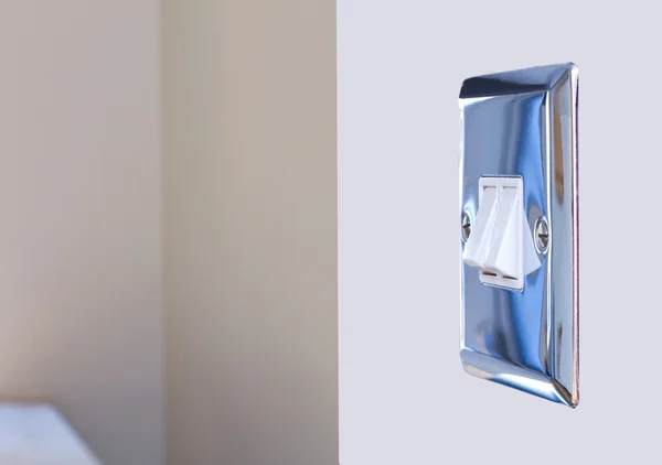 modern mutfak ışık anahtarı krom