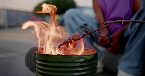 Photo Grilling Sausages — Stock Photo, Image