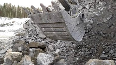 Bir kepçe kovası fotoğrafı.