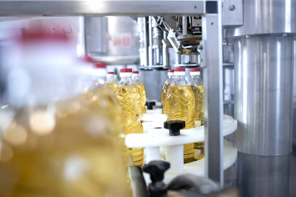 Aceite Vegetal Girasol Botellas Producidas Fábrica Alimentos — Foto de Stock