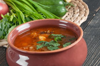fasulye çorbası ve yemek pişirmek için taze malzemeler