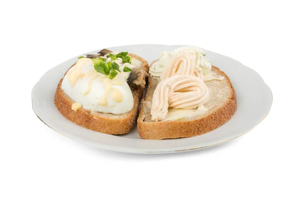 Сэндвич с сыром и луком — стоковое фото