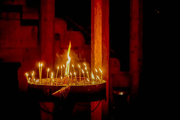 Velas Encendidas Iglesia Del Santo Sepulcro —  Fotos de Stock